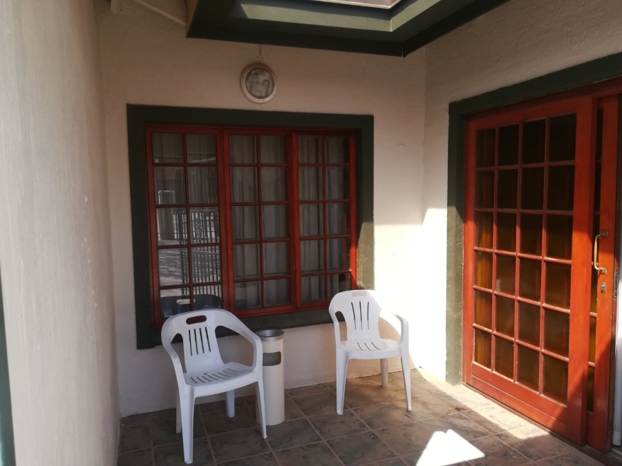 To Let 3 Bedroom Property for Rent in Riebeeckstad Free State